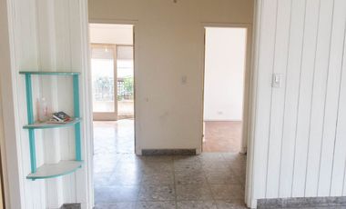 VENTA EN V. BALLESTER - PH C/TERRAZA a REFACCIONAR