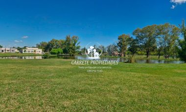 Venta Lote. APTO CRÉDITO. Las Casuarinas, Pilar del Este.