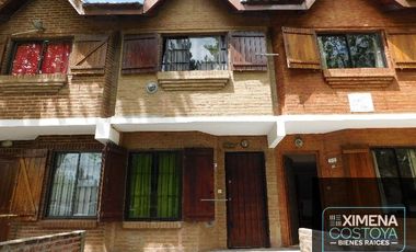 Dúplex en alquiler temporario de 3 dormitorios c/ cochera en Costa Azul