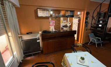 PH  3 ambientes venta  Ramos Mejía