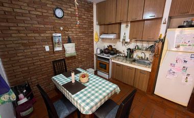 PH  3 ambientes venta  Ramos Mejía