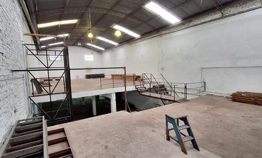 VENTA DEPÓSITO/ GALPÓN CON OFICINAS