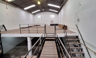 VENTA DEPÓSITO/ GALPÓN CON OFICINAS