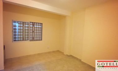 Venta Monte Grande Casa Centrica de 3 dormitorios 2 baños c/ cochera y patio