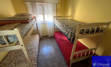 Casa en venta de 2 dormitorios c/ cochera en Costa Azul