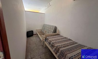Casa en venta de 2 dormitorios c/ cochera en Costa Azul