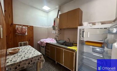 Casa en venta de 2 dormitorios c/ cochera en Costa Azul