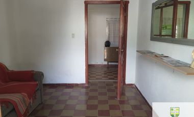 Casa en alquiler temporario de 2 dormitorios c/ cochera en Villa Cura Brochero