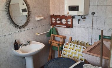Casa en alquiler temporario de 2 dormitorios c/ cochera en Villa Cura Brochero