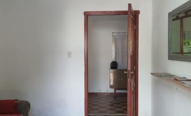 Casa en alquiler temporario de 2 dormitorios c/ cochera en Villa Cura Brochero