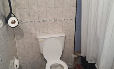 Casa en alquiler temporario de 2 dormitorios c/ cochera en Villa Cura Brochero