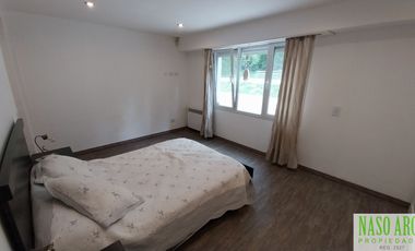 RETASADA - Propiedad de primer nivel en venta en Sierra de los Padres. Gas Nat.