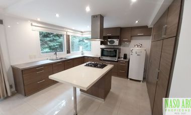 RETASADA - Propiedad de primer nivel en venta en Sierra de los Padres. Gas Nat.