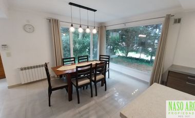 RETASADA - Propiedad de primer nivel en venta en Sierra de los Padres. Gas Nat.