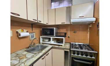 CASA - ZONA COMERCIAL