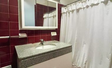 CASA - ZONA COMERCIAL