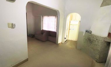 CASA - ZONA COMERCIAL