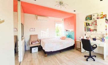 Casa en alquiler de 4 dormitorios c/ cochera en Nordelta Los Lagos