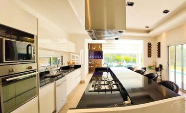 Casa en alquiler de 4 dormitorios c/ cochera en Nordelta Los Lagos