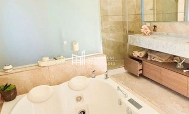 Casa en alquiler de 4 dormitorios c/ cochera en Nordelta Los Lagos