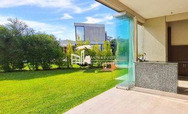Casa en alquiler de 4 dormitorios c/ cochera en Nordelta Los Lagos