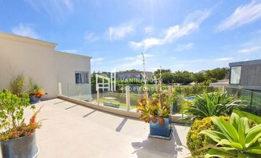 Casa en alquiler de 4 dormitorios c/ cochera en Nordelta Los Lagos