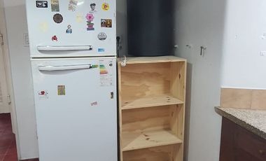 Casa en alquiler temporario de 2 dormitorios c/ cochera en San Lorenzo