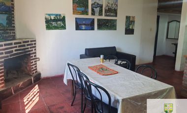 Casa en alquiler temporario de 2 dormitorios c/ cochera en San Lorenzo