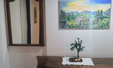 Casa en alquiler temporario de 2 dormitorios c/ cochera en San Lorenzo