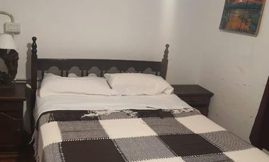 Casa en alquiler temporario de 2 dormitorios c/ cochera en San Lorenzo