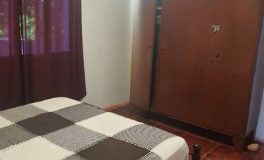Casa en alquiler temporario de 2 dormitorios c/ cochera en San Lorenzo