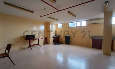 Venta De Edificio Con Uso De Suelo Comercial, MabV