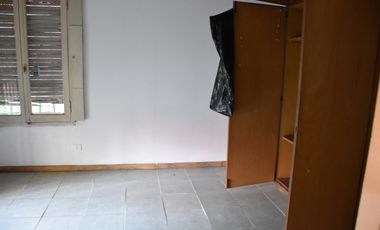 Casa De 3 Dormitorios A La Venta Plaza España