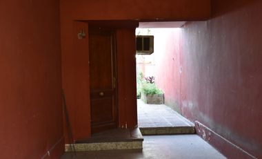 Casa De 3 Dormitorios A La Venta Plaza España