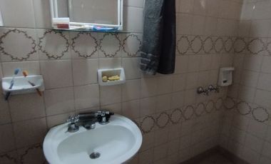 Oportunidad. Venta Chalet 3 ambientes con garaje y quincho