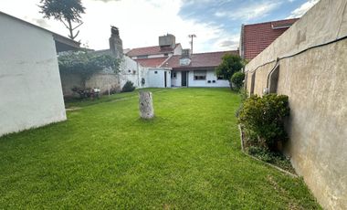 VENTA casa con parque y cochera Punta Mogotes Mar del Plata 4 ambientes