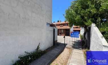 Dúplex en venta de 2 dormitorios c/ cochera en Mar del Tuyú