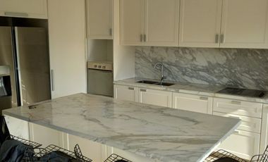Departamento en venta c/ cochera en Puerto Madero