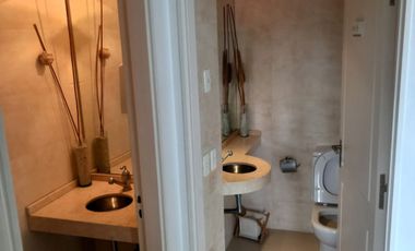 Departamento en venta c/ cochera en Puerto Madero