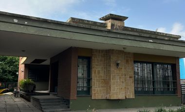Propiedad Alquiler/Venta Av Aconquija 1era. Cuadra Terreno de 15 x 50 mts. en YB