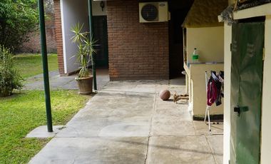 Propiedad Alquiler/Venta Av Aconquija 1era. Cuadra Terreno de 15 x 50 mts. en YB