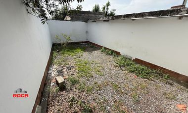 Casa en Venta en Los Perales – Ubicación Ideal para Vivir o Invertir