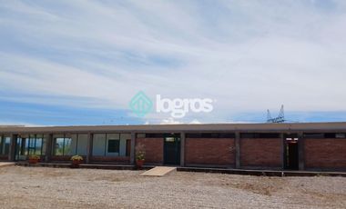 Galpón en alquiler de 700 m2 y Oficinas de 300 m2, en Pampa Blanca, Sobre RN 34