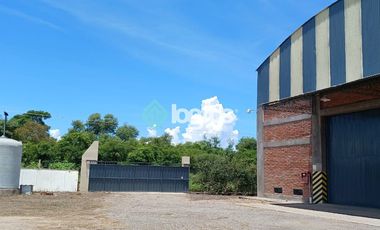 Galpón en alquiler de 700 m2 y Oficinas de 300 m2, en Pampa Blanca, Sobre RN 34