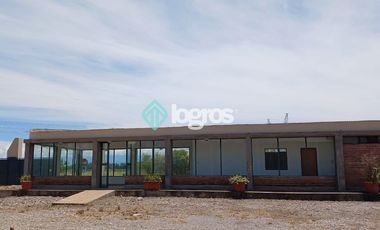 Galpón en alquiler de 700 m2 y Oficinas de 300 m2, en Pampa Blanca, Sobre RN 34