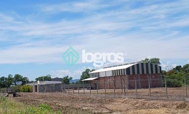 Galpón en alquiler de 700 m2 y Oficinas de 300 m2, en Pampa Blanca, Sobre RN 34