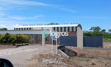 Galpón en alquiler de 700 m2 y Oficinas de 300 m2, en Pampa Blanca, Sobre RN 34