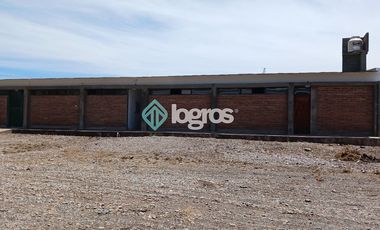 Galpón en alquiler de 700 m2 y Oficinas de 300 m2, en Pampa Blanca, Sobre RN 34