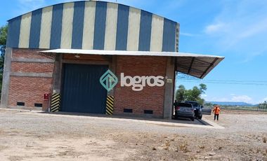 Galpón en alquiler de 700 m2 y Oficinas de 300 m2, en Pampa Blanca, Sobre RN 34