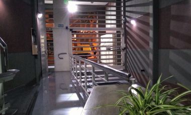 Excelente departamento tipo dúplex en venta en microcentro